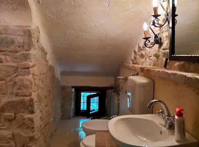 Old House * Penna San Giovanni