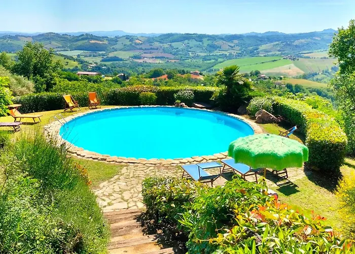 Old House * Penna San Giovanni